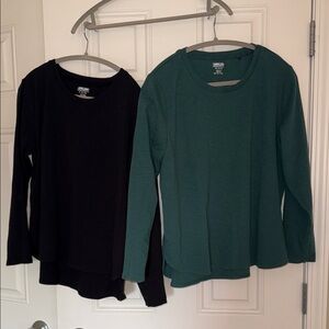 Two Kirkland Signature Women's Long-Sleeve Crew Tops - Black & Forest Green